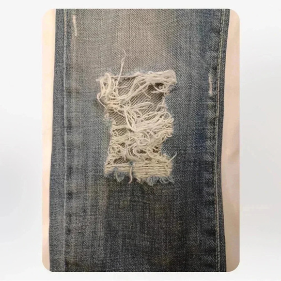 7 For  All Mankind Distressed Low Rise Bootcut Jeans Size 27 - Picture 9 of 11